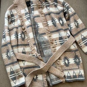 Tahari Knit Sweater in Gray and Tan